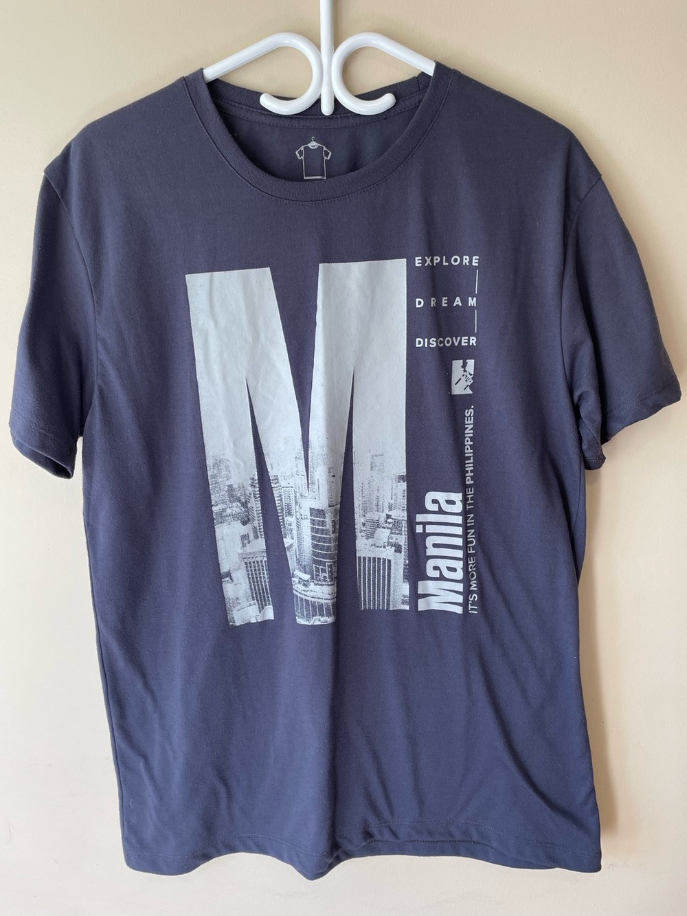 Men's Manila Graphic Tee - Charcoal Crew Neck